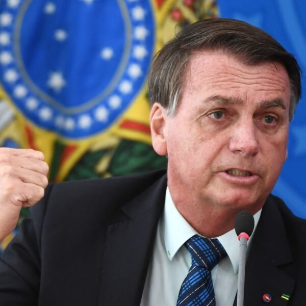 Jair Bolsonaro condenado a 27 años