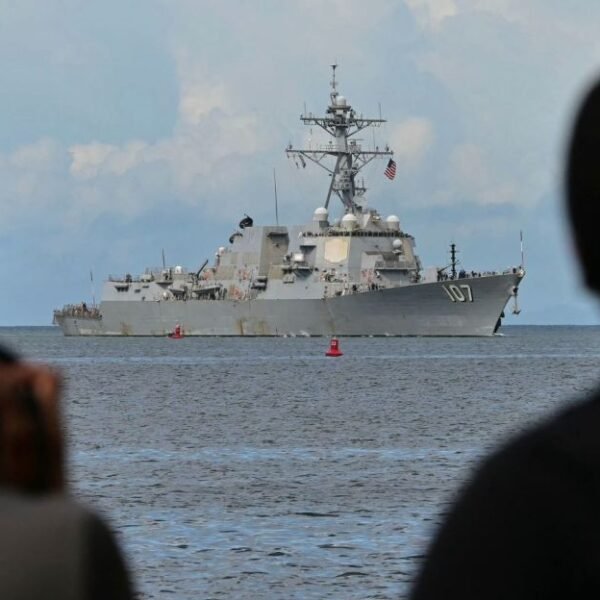 Tensión entre EE.UU. y Venezuela por el Gerald Ford